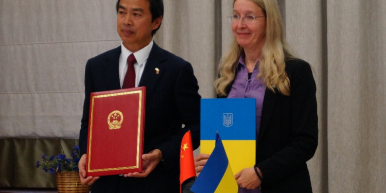 Украина получила 50 “скорых” от Китая – в рамках трансформации экстренной медпомощи