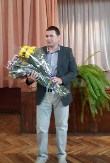 У николаевской школы №1 имени Олега Ольжича, которую сотрясали скандалы, появился новый директор 3