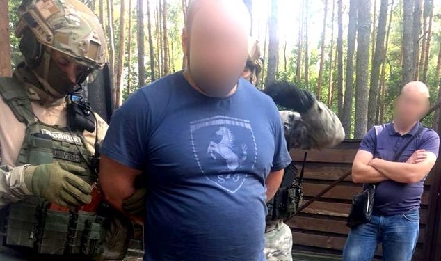 В Киевской области разоблачили банду рэкетиров, которых прикрывал глава поселкового совета