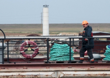 РФ передумала останавливать добычу газа в оккупированном Крыму