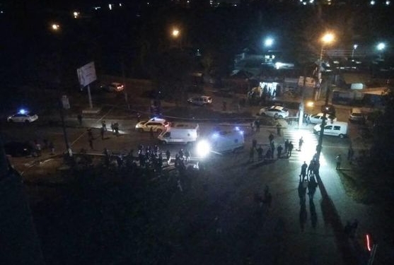 СМИ: В Черновцах автомобиль полиции насмерть сбил пешехода, водитель скрылся