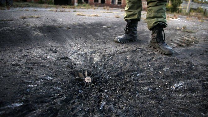 На Донбассе боевики за сутки 10 раз били по позициям ВСУ из тяжелого вооружения