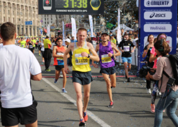Забеги Intersport Run UA в Киеве собрали 6 тысяч участников