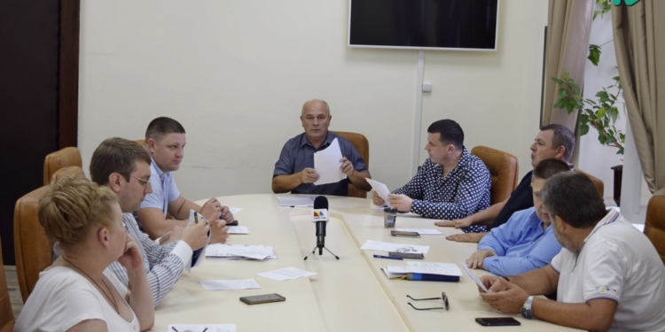 Бюджетная комиссия утвердила свою сумму на прямое абонирование услуг по электроснабжению, а не «лукавую» от ЖКХ