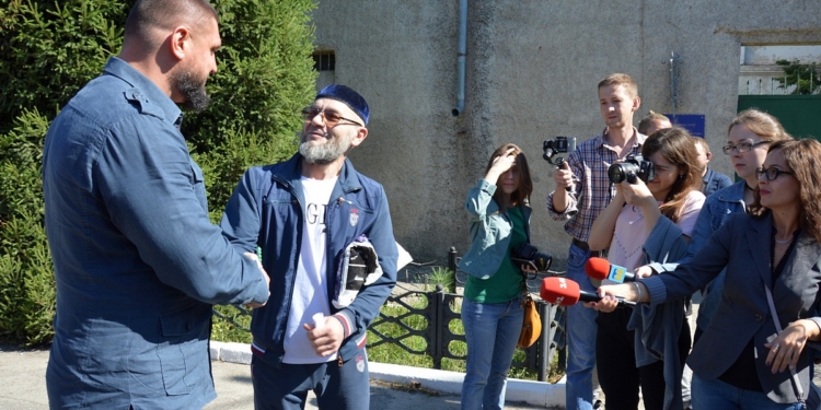 В Николаеве губернатор помог выйти на свободу чеченцу, которого требовала экстрадировать РФ