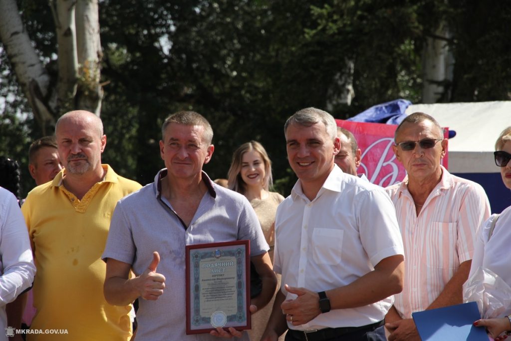 Для победителей конкурса "Лучший предприниматель года Николаева" устроили праздник на Соборной площади 17