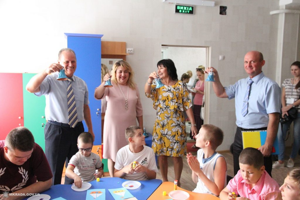 В Корабельном районе открыли филиал «Цветика-Семицветика», который займется социальной реабилитации детей с инвалидностью 19