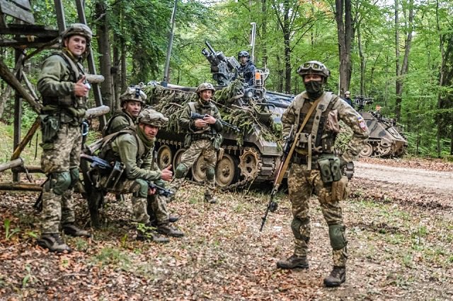 Украинские десантники сорвали планы международных военных учений, "захватив" штаб противников 1