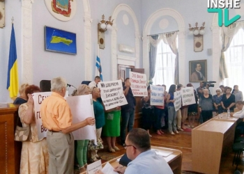 Жители Кульбакино «взбунтовались» – требуют вернуть прежнего начальника ЖЭКа