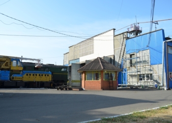 Одесские железнодорожники ремонтируют локомотивное депо Николаев