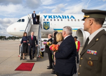 Порошенко примет участие в сессии Генассамблеи ООН – он уже в США