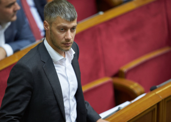Из николаевских нардепов только Ильюк не поддержал курс на ЕС и НАТО – пропустил голосование