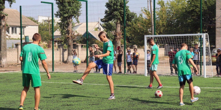 Николаевская область получила еще 10 млн.грн. – на строительство футбольных полей с искусственным покрытием