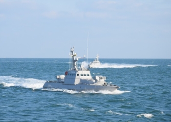 В Азовское море перебрасывают бронированные артиллерийские катера из Николаева