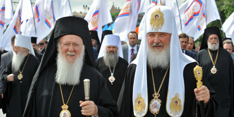 РПЦ грозит Константинополю расколом,  если УПЦ получит автокефалию