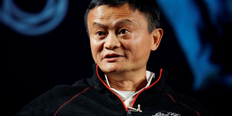 Самый богатый человек Китая оставляет бизнес ради благотворительности