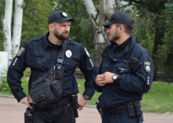 «Мэр против людей»: в Николаеве сотни горожан пришли протестовать против компании «Місто для людей»