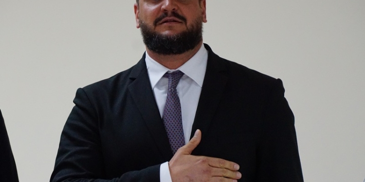 «Все то, что я делаю сегодня, надо было делать в 14-15-м году, и не ждать, когда я приеду на Николаевщину» – Савченко объяснил свое распоряжение о Гимне и минуте молчания