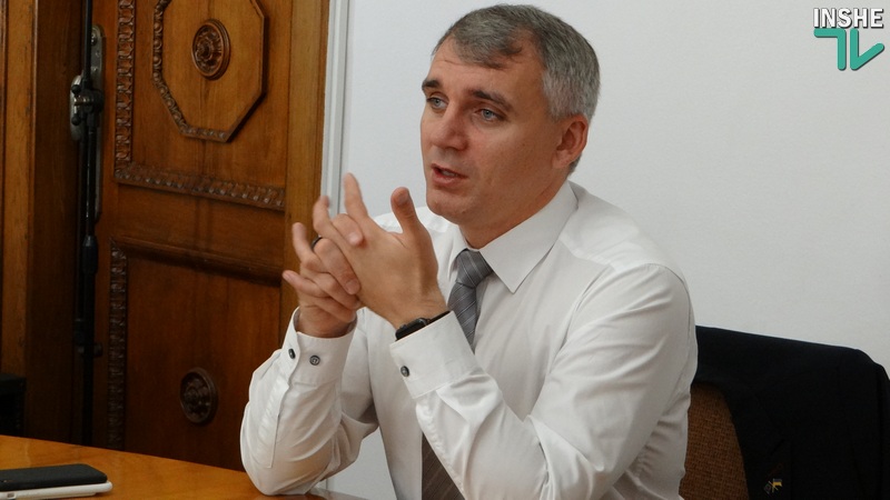 Сенкевич заявил, что Николаев из-за депутатов потерял грантовый миллион долларов на строительство центра реабилитации молодежи 11