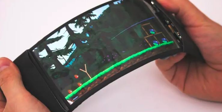 Стало известно, когда представят смартфон с гибким дисплеем