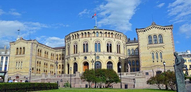Из-за российского "шпиона" в Норвегии обыскали парламент 1
