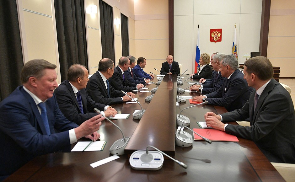 Вчера вечером Путин срочно собрал СовБез РФ, чтобы обсудить украинскую автокефалию 1