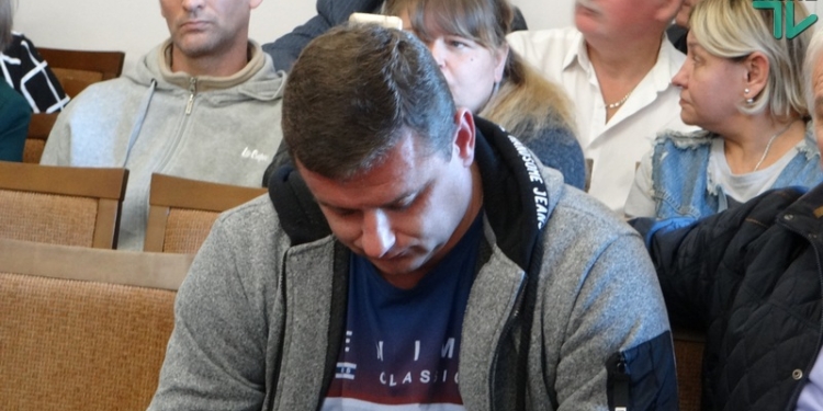 Мэр Николаева – чиновнику, заявившему о неготовности к приему теплоносителя 500 домов: «Господин Слободяник, я считаю, что вы должны ответить за свои слова»