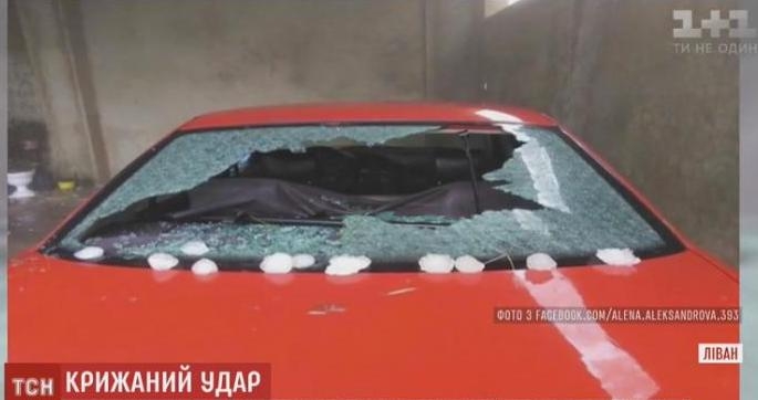 В Ливане выпал град размером с куриное яйцо