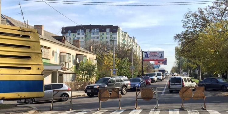 В Николаеве на 2 недели перекроют часть Херсонского шоссе – Николаевская ТЭЦ будет устранять дефект на теплотрассе (ОБНОВЛЕНО)