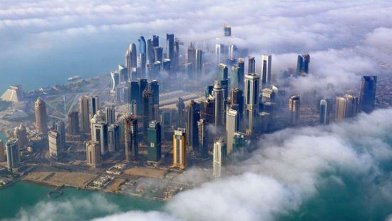 С пятницы украинцы могут лететь в Катар без виз 1