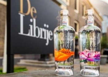 Теперь есть и «тюльпановка»: в Голландии выпустили Tulip Vodka