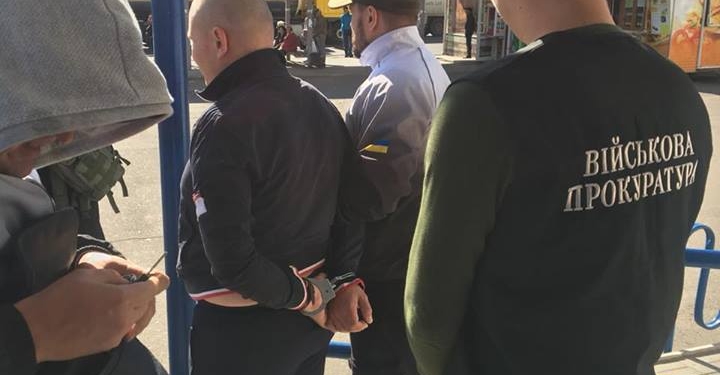 Сотрудник Ольшанской колонии на Николаевщине требовал 10 тыс.грн. взятки за написание хорошей характеристики осужденному