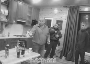 На Запорожье криминальные авторитеты похитили главу районной ГИС, вывезли его в багажнике авто и избили