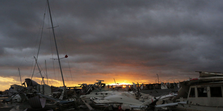 Мощный ураган Майкл в США: количество жертв возросло до 29 человек