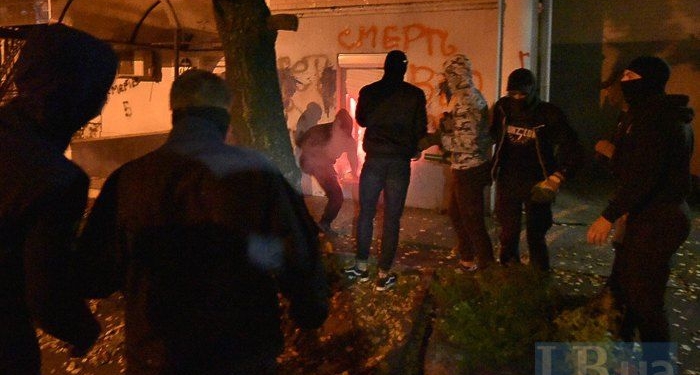 В Киеве разгромили офис Медведчука. Он ответил