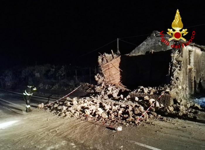 Землетрясение на Сицилии – есть пострадавшие 5