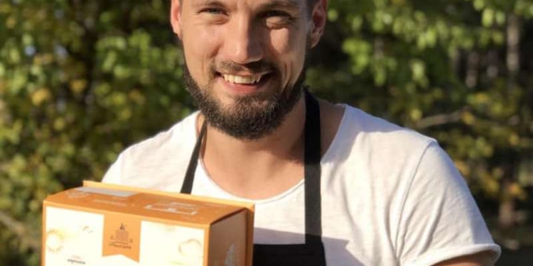 Николаевцы, теперь можно купить «Николаевский Наполеон» – его начали производить!