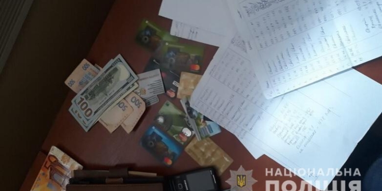 Мужчина, организовавший в Николаеве переброску денег через российские платежные системы, заплатит 51 тыс.грн. штрафа