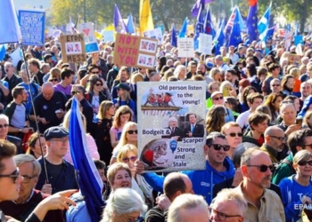 В Лондоне требуют нового референдума по Brexit