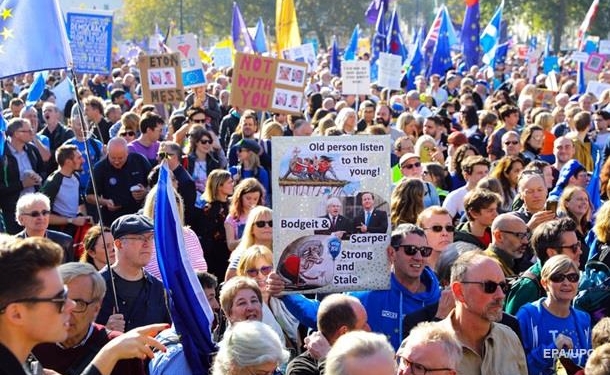 В Лондоне требуют нового референдума по Brexit