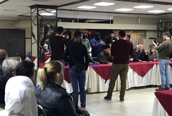 Российские силовики нарушили порядок на заседании Крымской солидарности