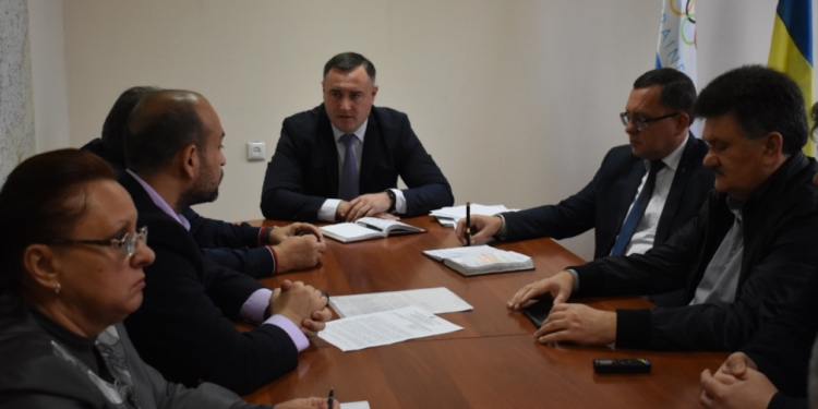 Городские власти должны обеспечить условия для тренировок в Спортгородке Парка Победы, – Евгений Шевченко