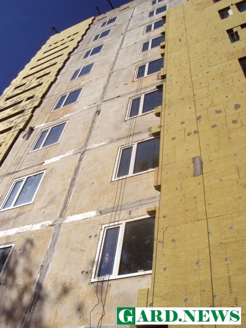 Реконструкция общежития №6 в Южноукраинске на завершающем этапе. Сдать обещают в декабре 1