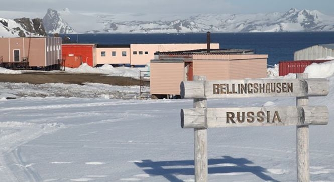 В Антарктиде российский полярник пытался убить ножом своего коллегу