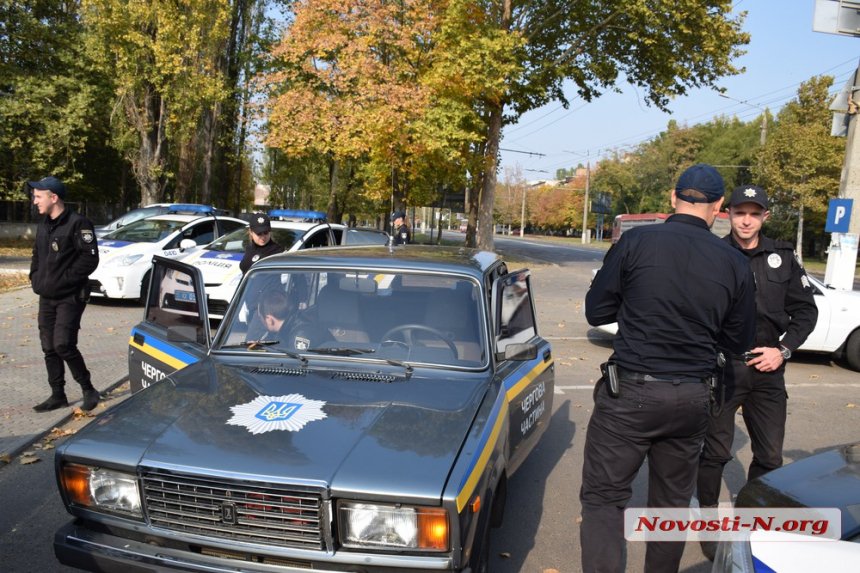 В Николаеве фальшивые «полицейские» и «морпех» заковали в наручники и избили до неузнаваемости мужчину 11