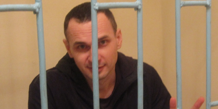 Сенцов ответил на письмо Кольченко: “Никакие наши старания не тщетны”