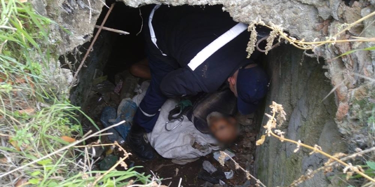 На Николаевщине мужчина без определенного места жительства провалился в заброшенный люк