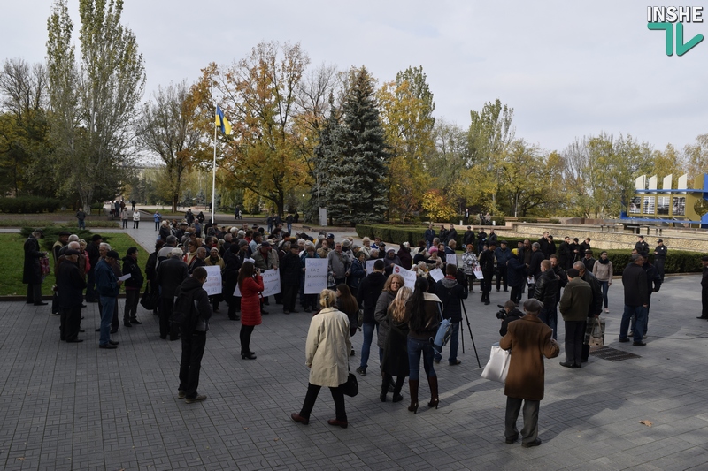 Митинг в Николаеве против повышения цены на газ: политические лозунги без политических флагов и неслучившийся штурм Николаевской ОГА 9