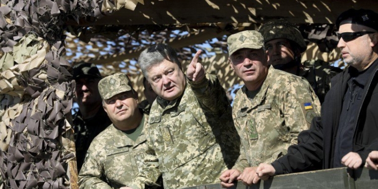 ВМС Украины провели масштабные учения в Азовском море