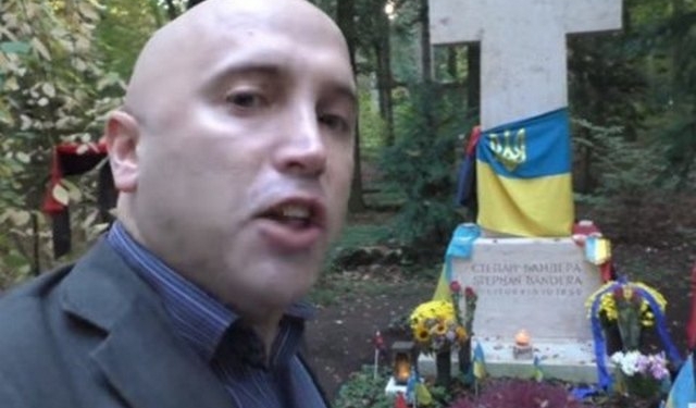 Российский пропагандист Грэм Филлипс надругался над могилой Бандеры в Мюнхене